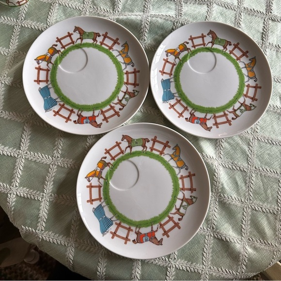 Sigma Paddock Taste Seller 602 Colorful Horse-Themed Cups & Saucers Set of 3 - Picture 3 of 13